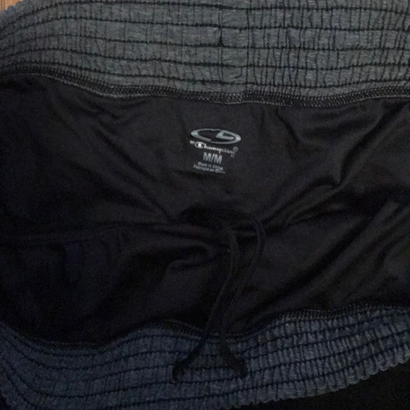 Champion work out shorts - Picture 5 of 5